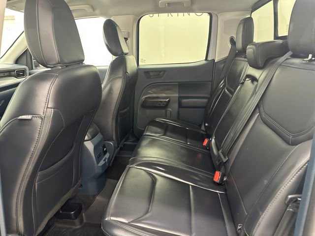 Certified 2025 Ford Maverick Lariat w/ Black Appearance Package image 17