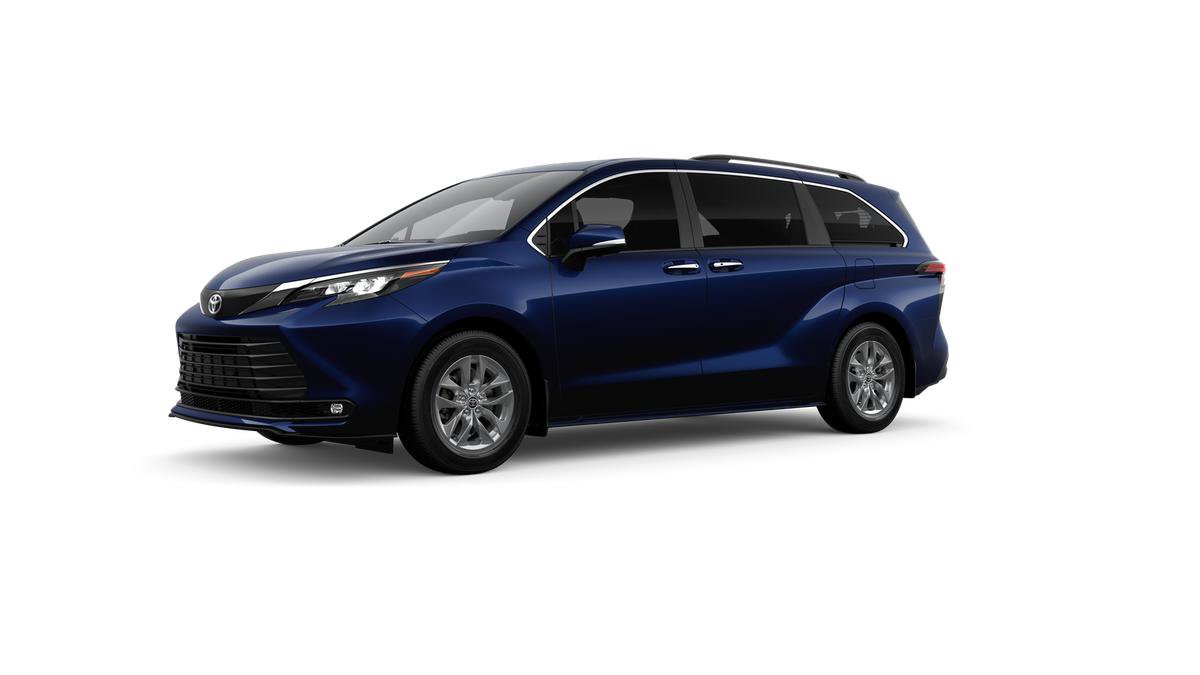 New 2026 Toyota Sienna XLE FWD image 2