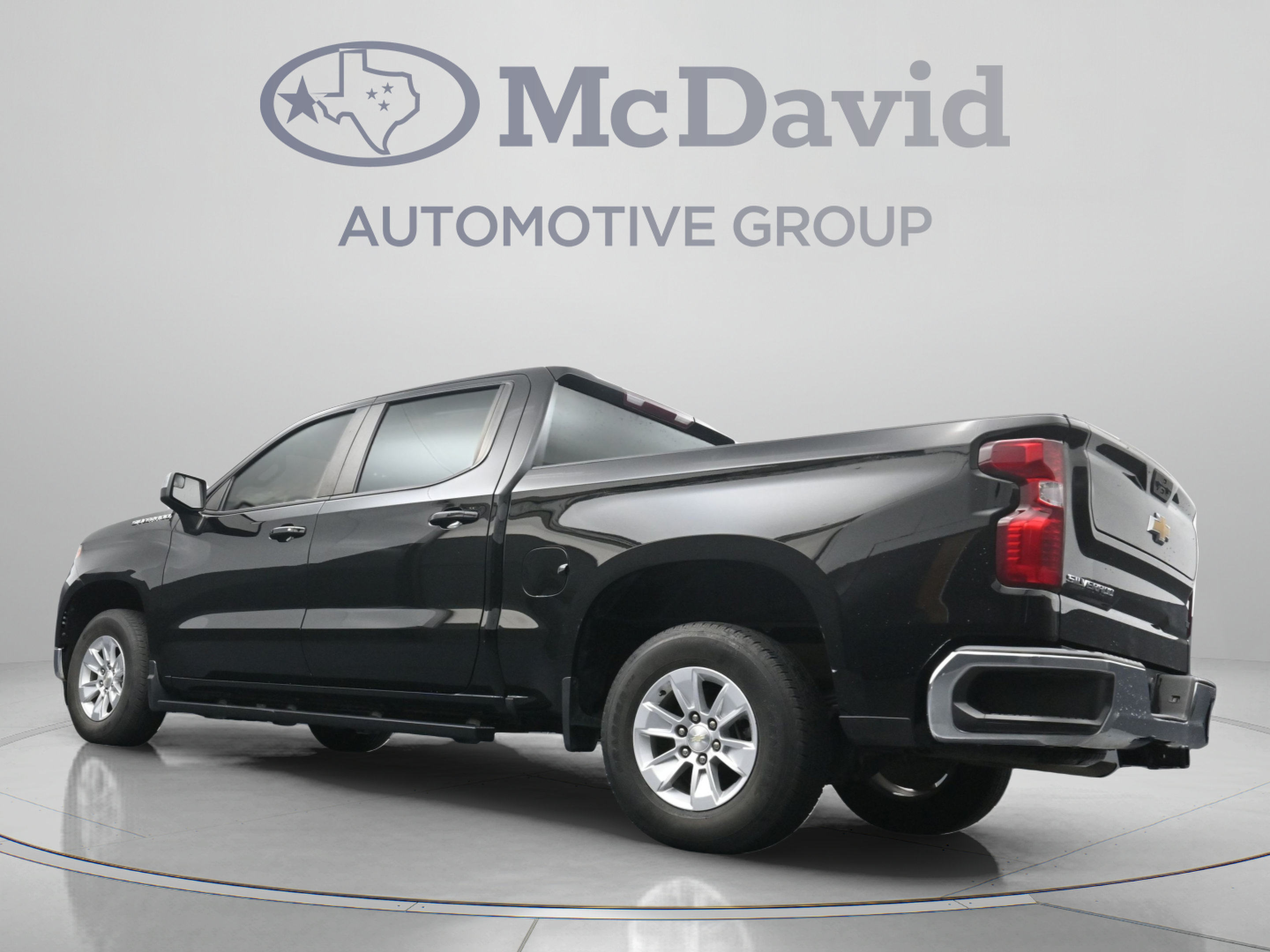 Used 2023 Chevrolet Silverado 1500 LT RWD image 28