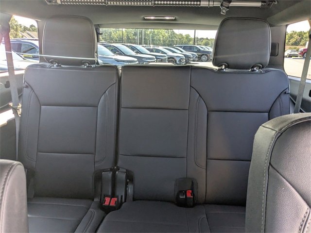 Used 2024 Chevrolet Suburban Z71 w/ Z71 Off-Road Package image 14