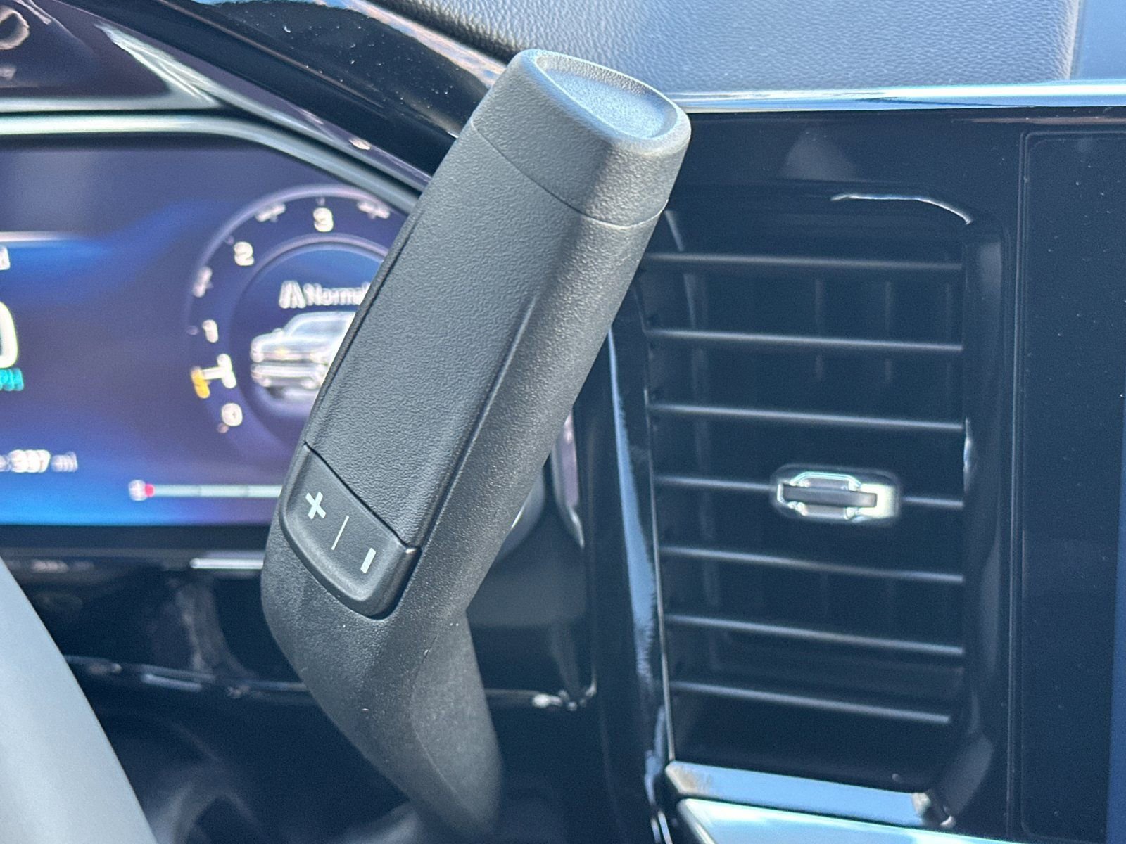 New 2026 Chevrolet Silverado 1500 LT image 24