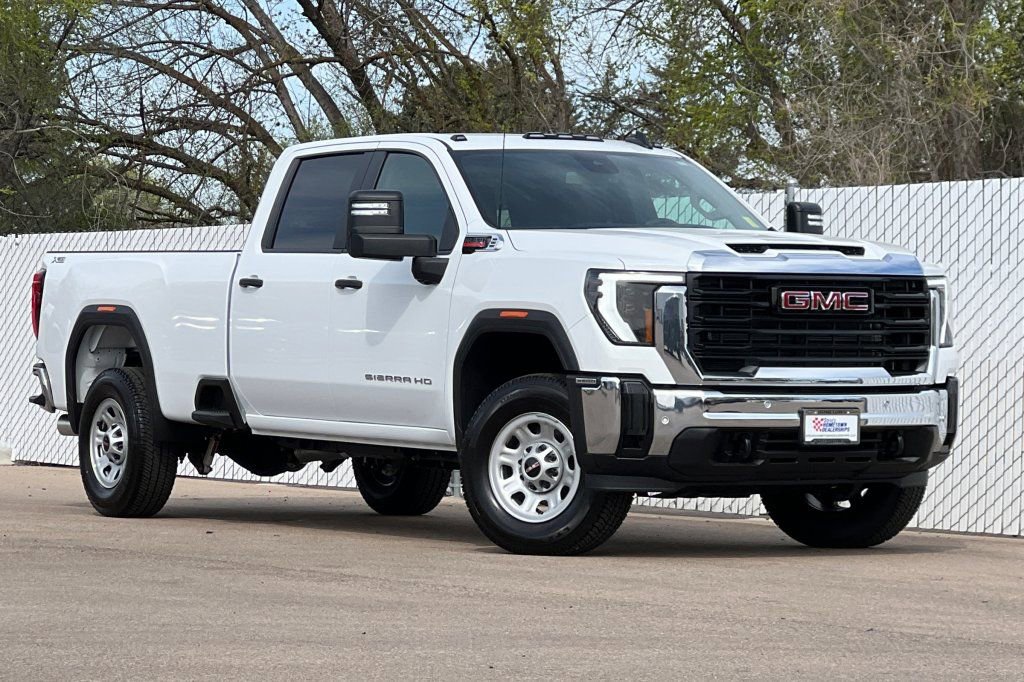 New 2026 GMC Sierra 3500 Pro image 2