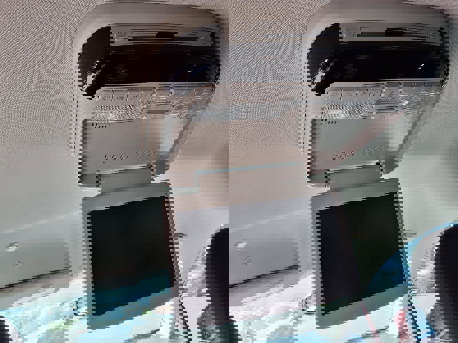 Used 2018 Chrysler Pacifica Touring Plus image 19