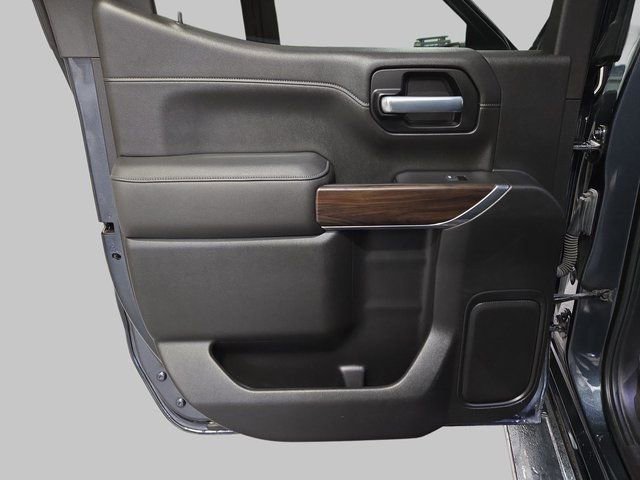 Used 2021 GMC Sierra 1500 SLT w/ SLT Premium Plus Package image 16