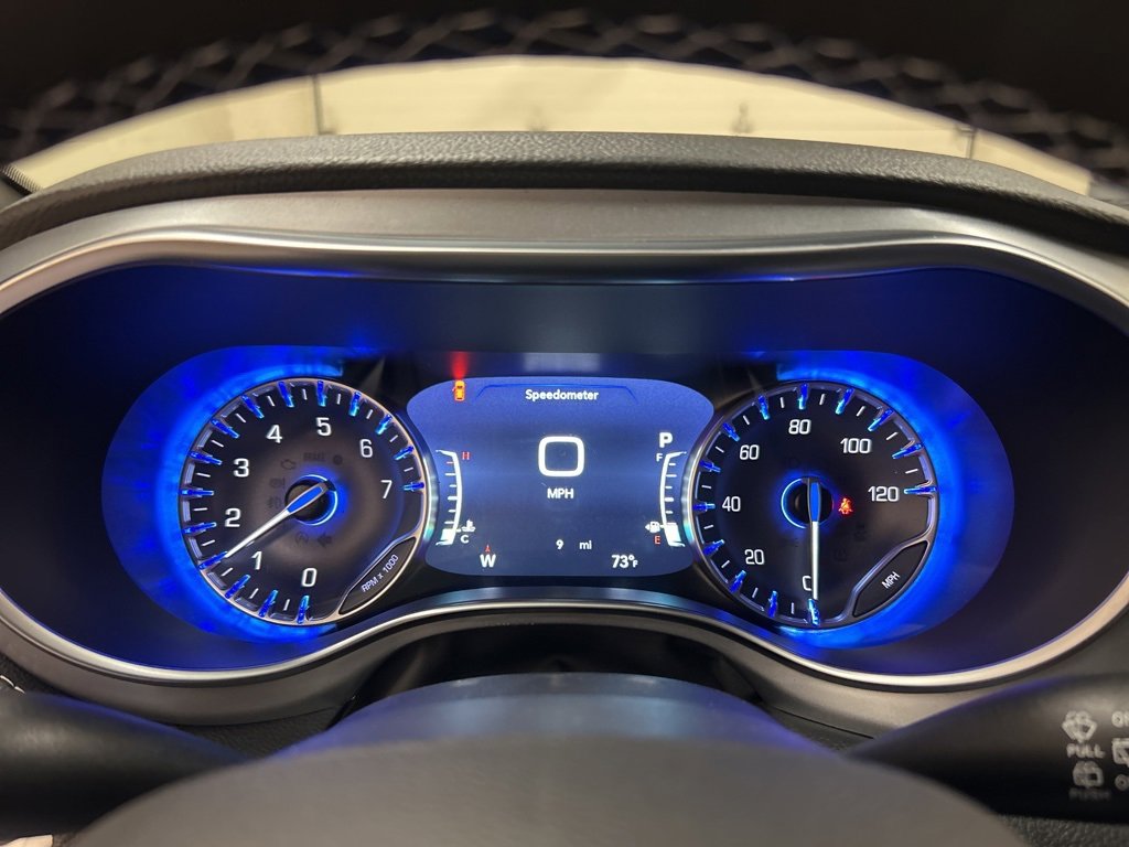 New 2026 Chrysler Pacifica Limited image 19