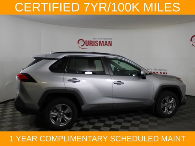 Used 2024 Toyota RAV4 XLE w/ Convenience Package FWD image 9