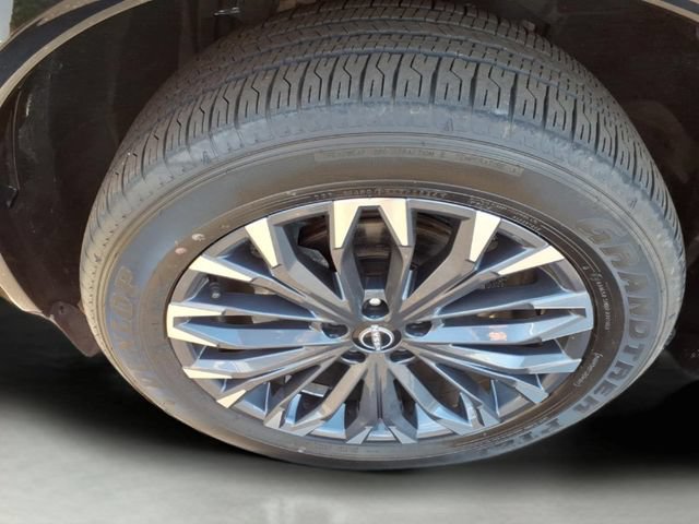 Certified 2024 Nissan Rogue Platinum w/ Platinum Premium Package AWD/4WD image 13
