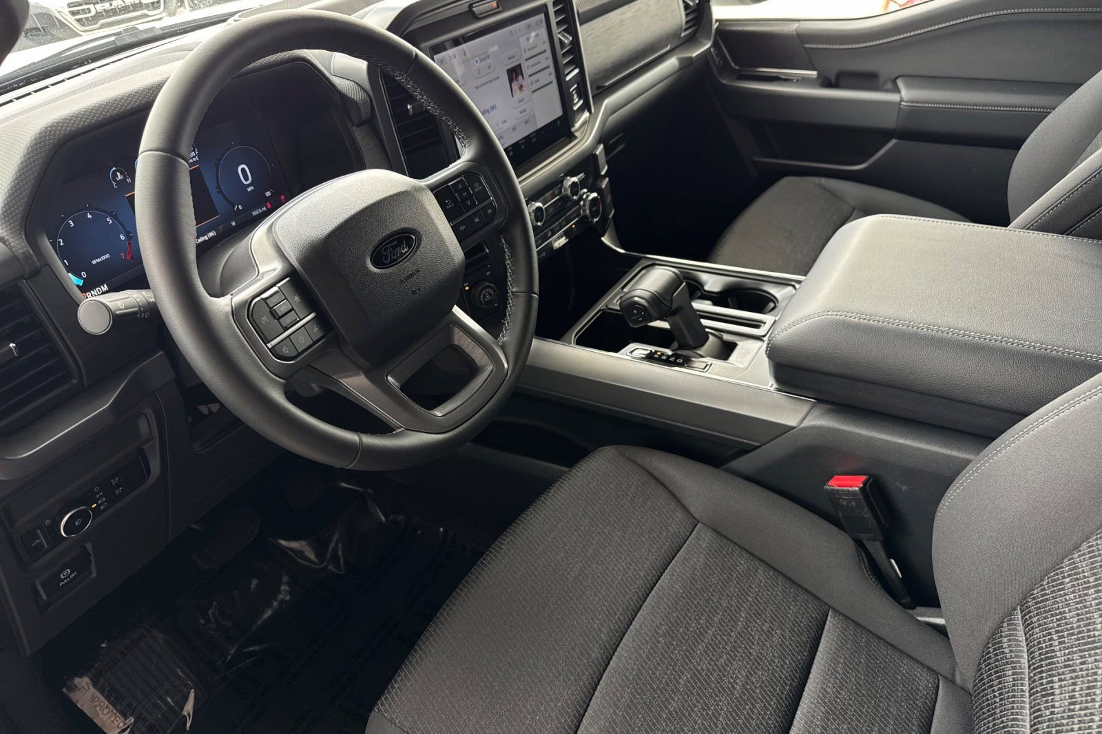 Used 2026 Ford F150 XLT w/ XLT Black Appearance Package image 11