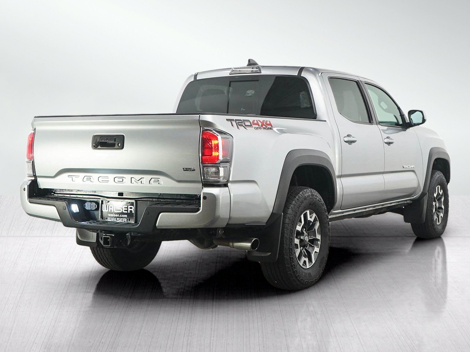 Used 2022 Toyota Tacoma TRD Off-Road w/ TRD Premium Off Road Package AWD/4WD image 5