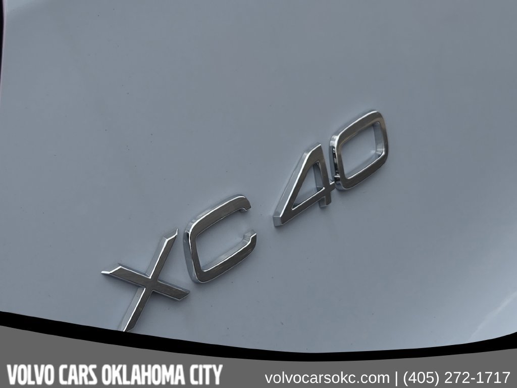 New 2026 Volvo XC40 B5 Ultra w/ Protection Package Premier AWD/4WD image 10