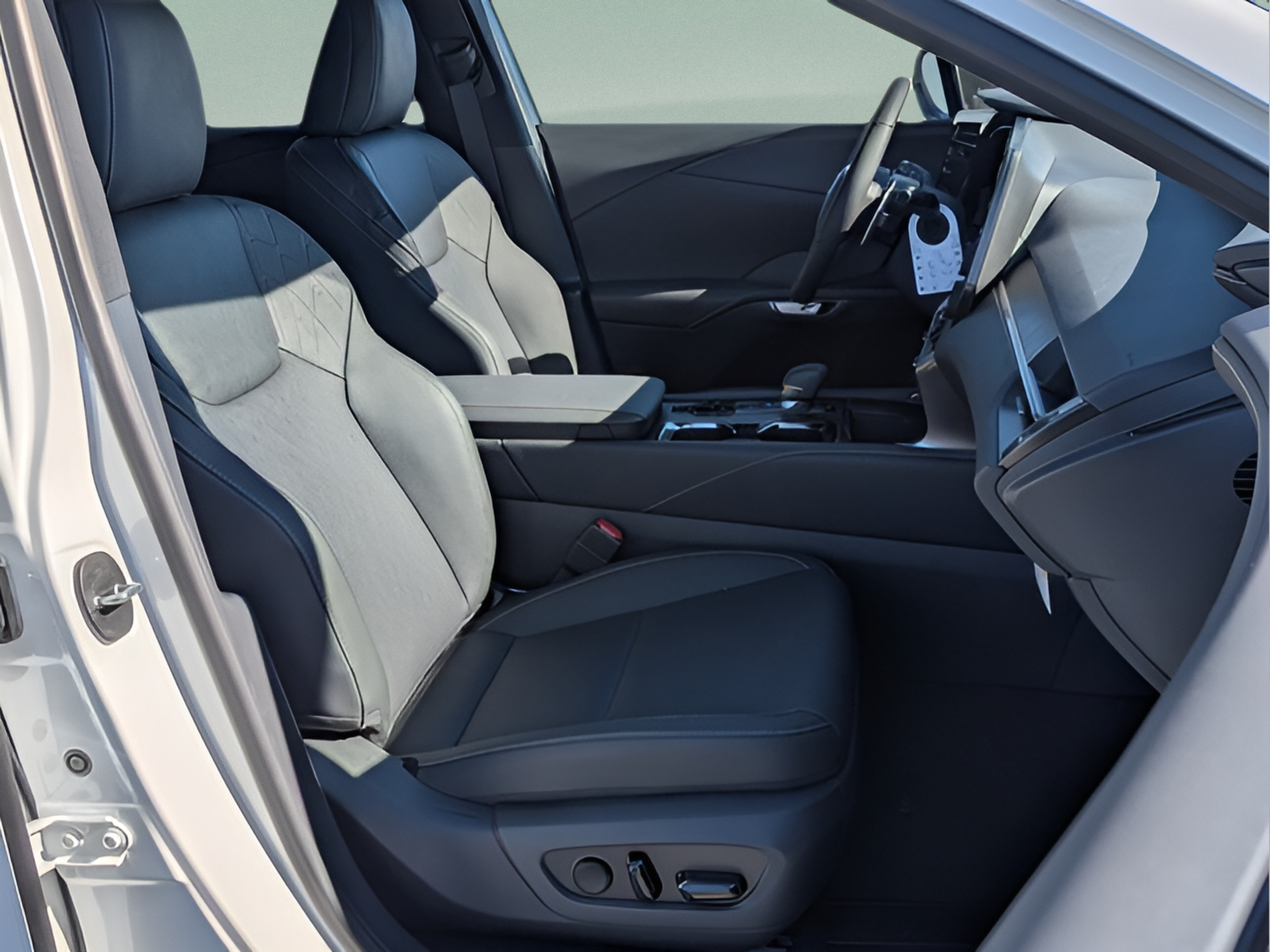 New 2026 Lexus RX 350 Premium Plus w/ Accessory Package (Z1) FWD image 18