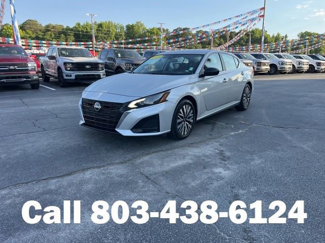Used 2024 Nissan Altima 2.5 SV FWD image 34