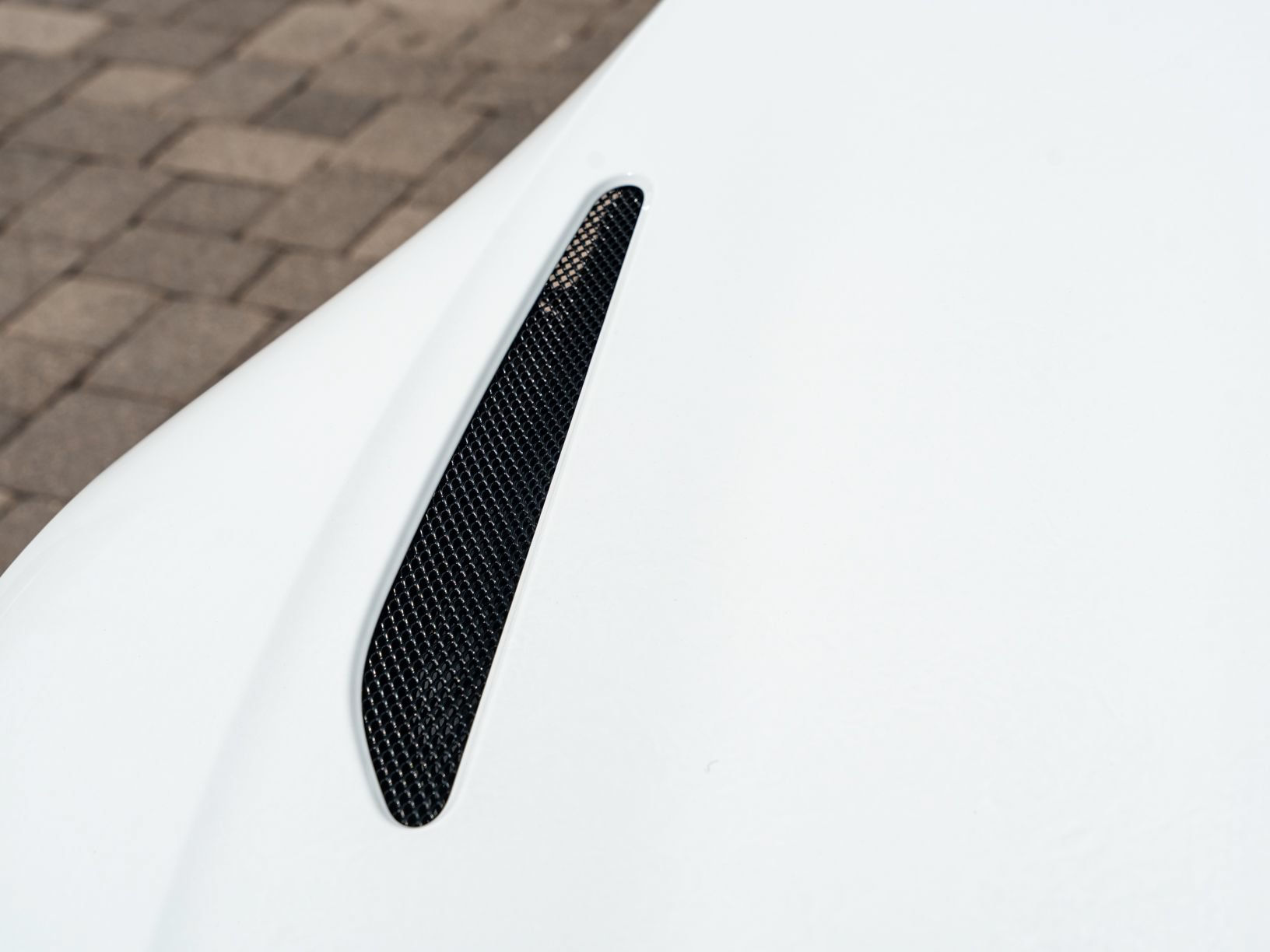 Used 2023 Aston Martin V8 Vantage Roadster RWD image 19
