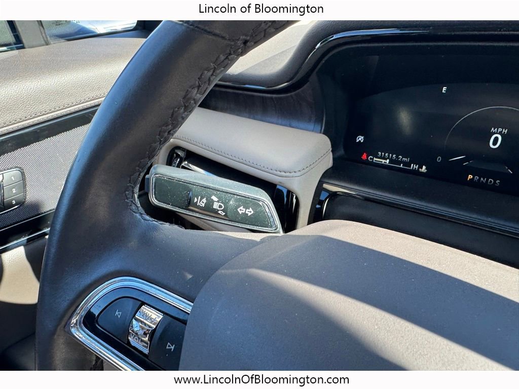 Certified 2022 Lincoln Nautilus Reserve w/ Equipment Group 201A image 31