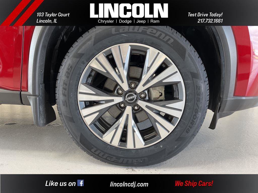 Used 2023 Nissan Rogue SV image 29