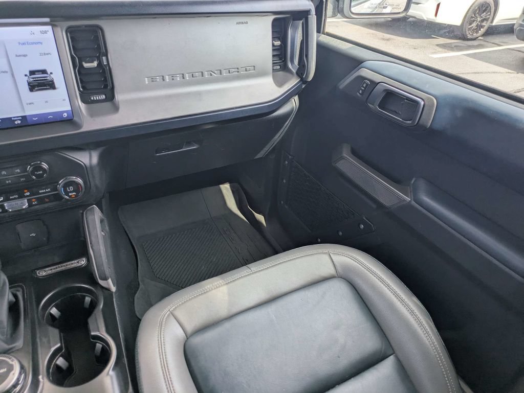 Used 2023 Ford Bronco Outer Banks AWD/4WD image 18