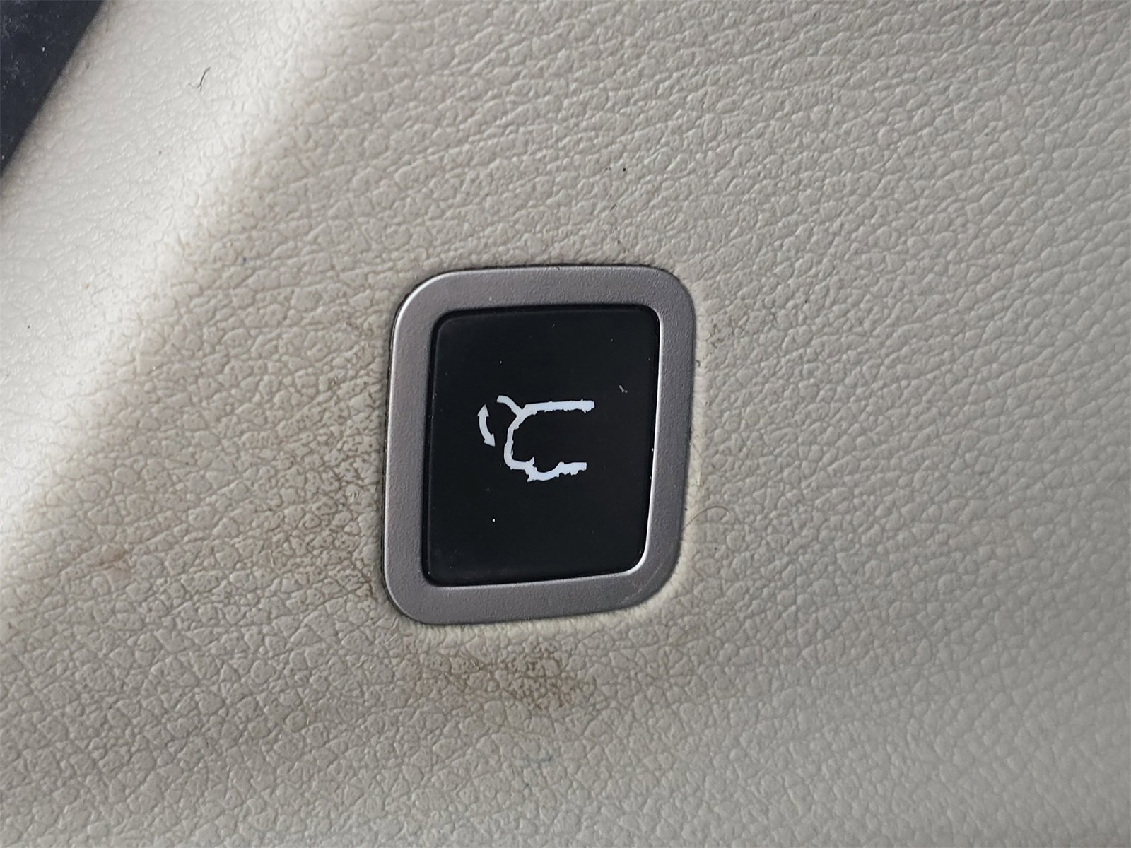 Used 2017 Chrysler Pacifica Touring-L image 20