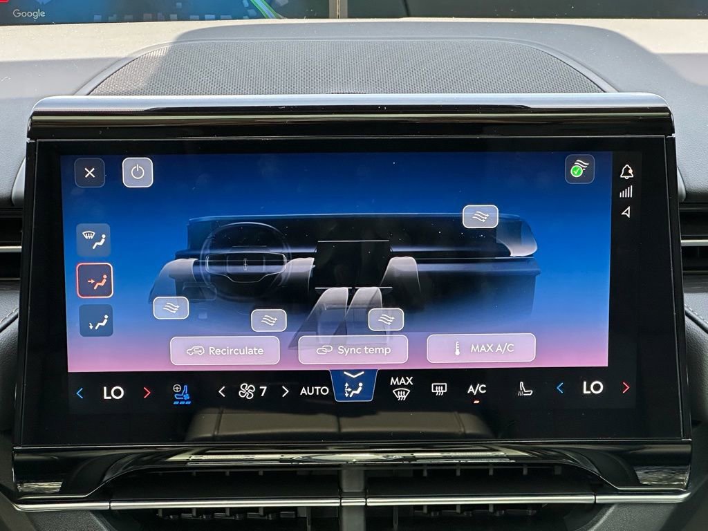New 2026 Lincoln Nautilus Reserve AWD/4WD image 13