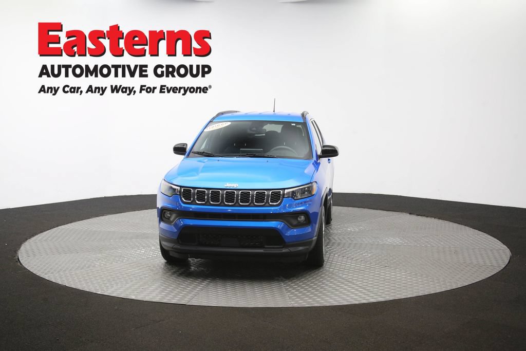 Used 2024 Jeep Compass Latitude AWD/4WD image 51