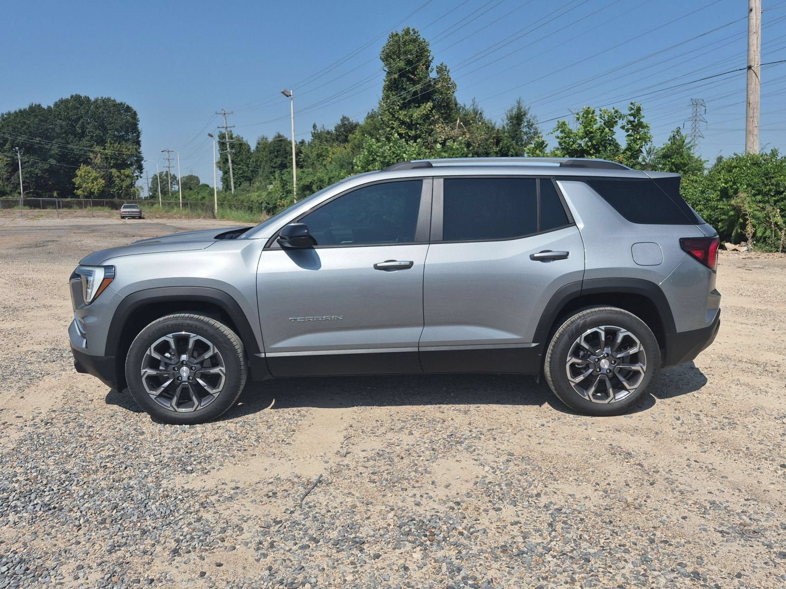 New 2027 GMC Terrain Elevation w/ Elevation Premium Package FWD image 2