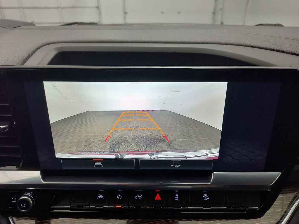 Used 2023 GMC Sierra 1500 Elevation image 25