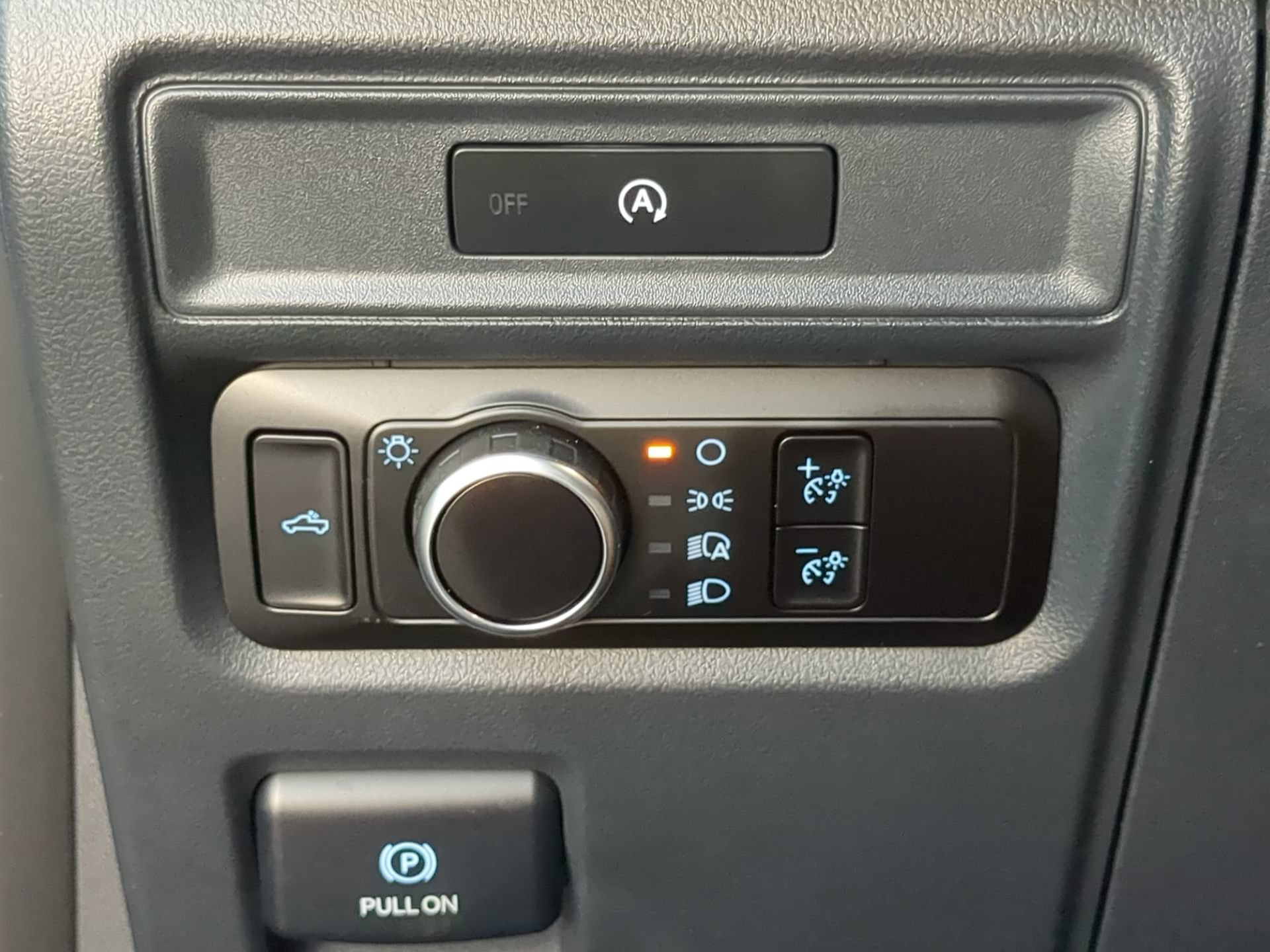 Certified 2025 Ford F150 STX RWD image 62