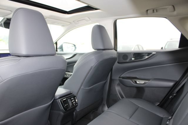 Used 2025 Lexus NX 350h AWD w/ Cold Area Package image 9