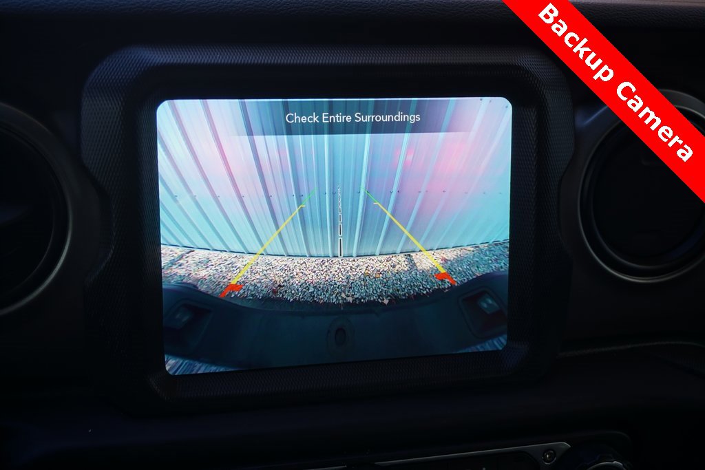 Used 2021 Jeep Gladiator Willys image 26