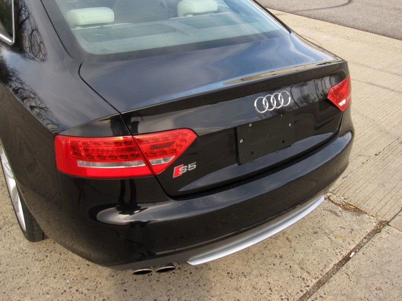 Used 2011 Audi S5 Prestige image 15