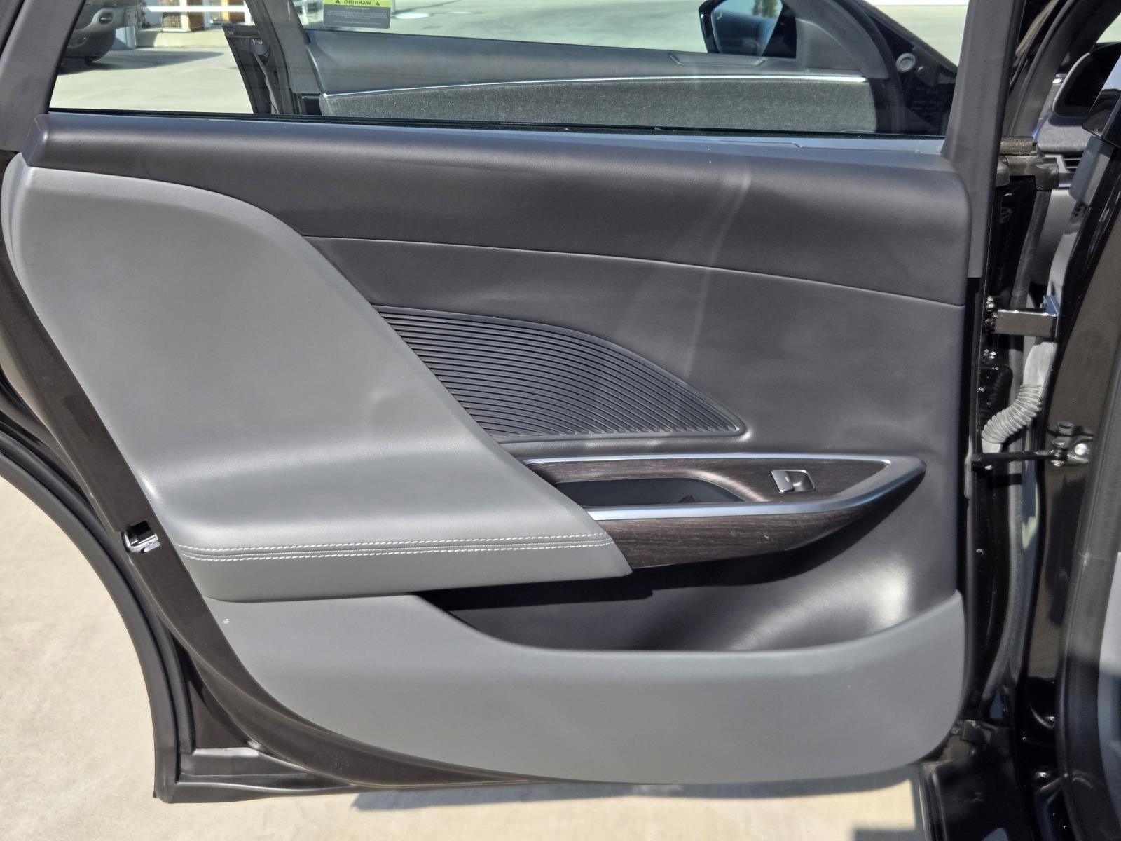 Used 2024 Lucid Air Pure image 23