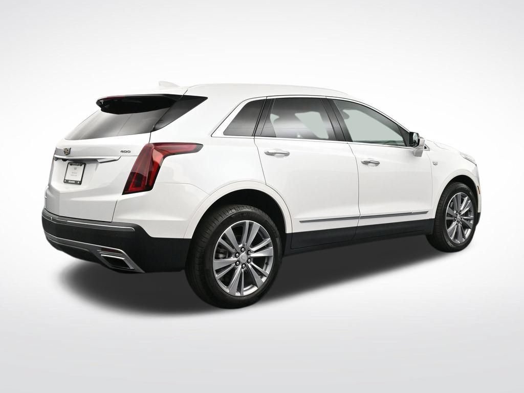 Certified 2025 Cadillac XT5 Premium Luxury AWD/4WD image 5