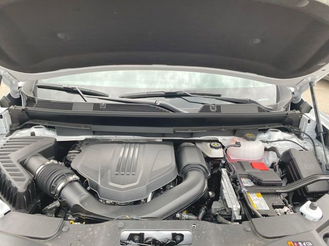 Used 2026 GMC Acadia Elevation w/ Elevation Premium Package FWD image 30