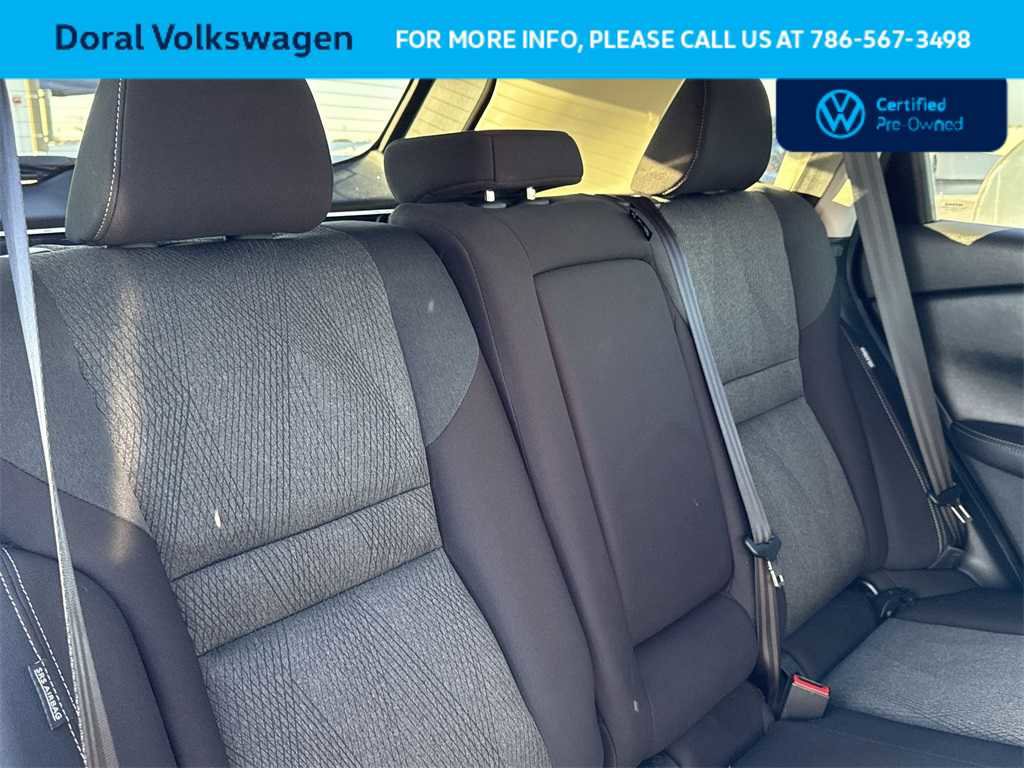 Used 2024 Nissan Rogue SV image 25