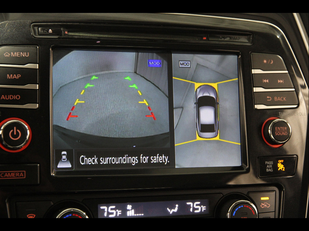 Used 2017 Nissan Maxima Platinum FWD image 13