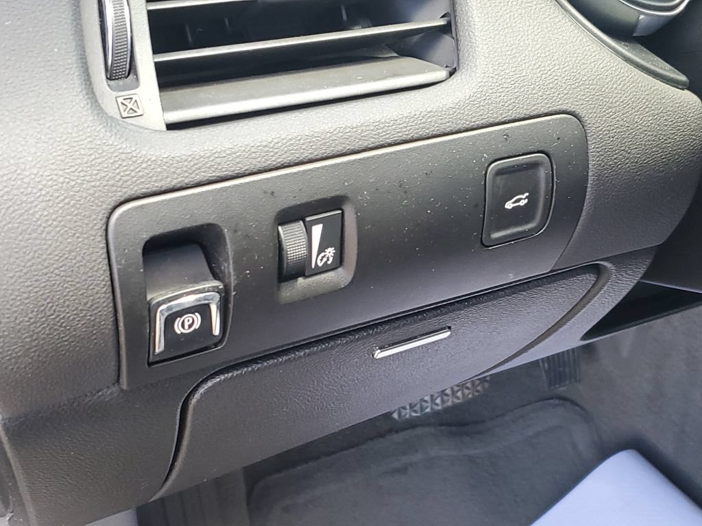 Used 2014 Chevrolet Impala LT FWD image 8