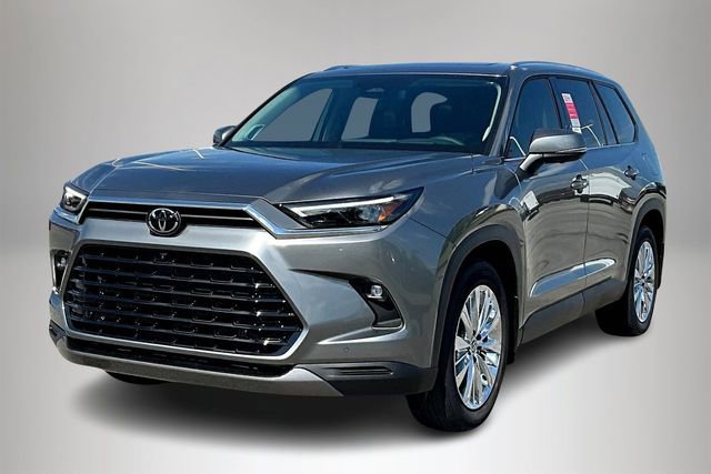 New 2025 Toyota Grand Highlander AWD image 2