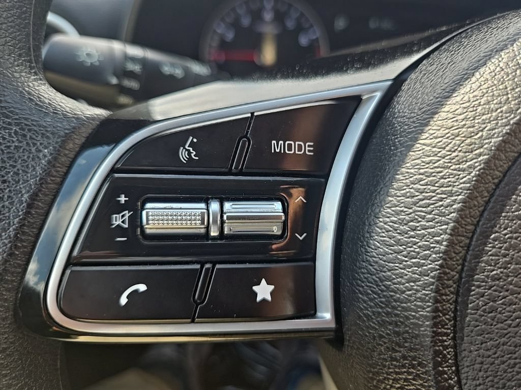 Used 2023 Kia Forte LXS FWD image 14