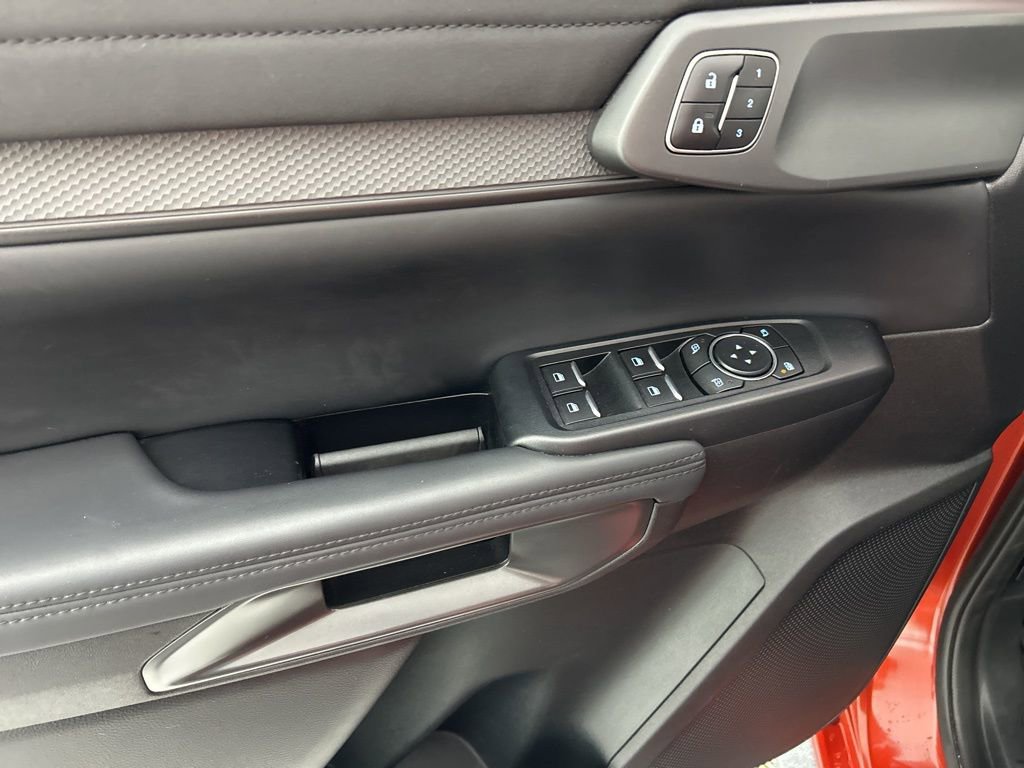 Used 2024 Ford Ranger Raptor image 11