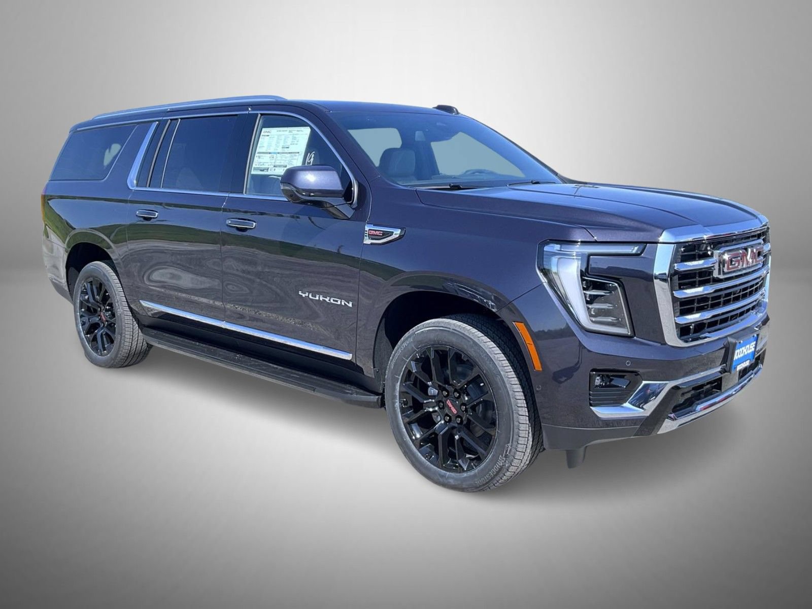 New 2026 GMC Yukon XL Elevation AWD/4WD image 3