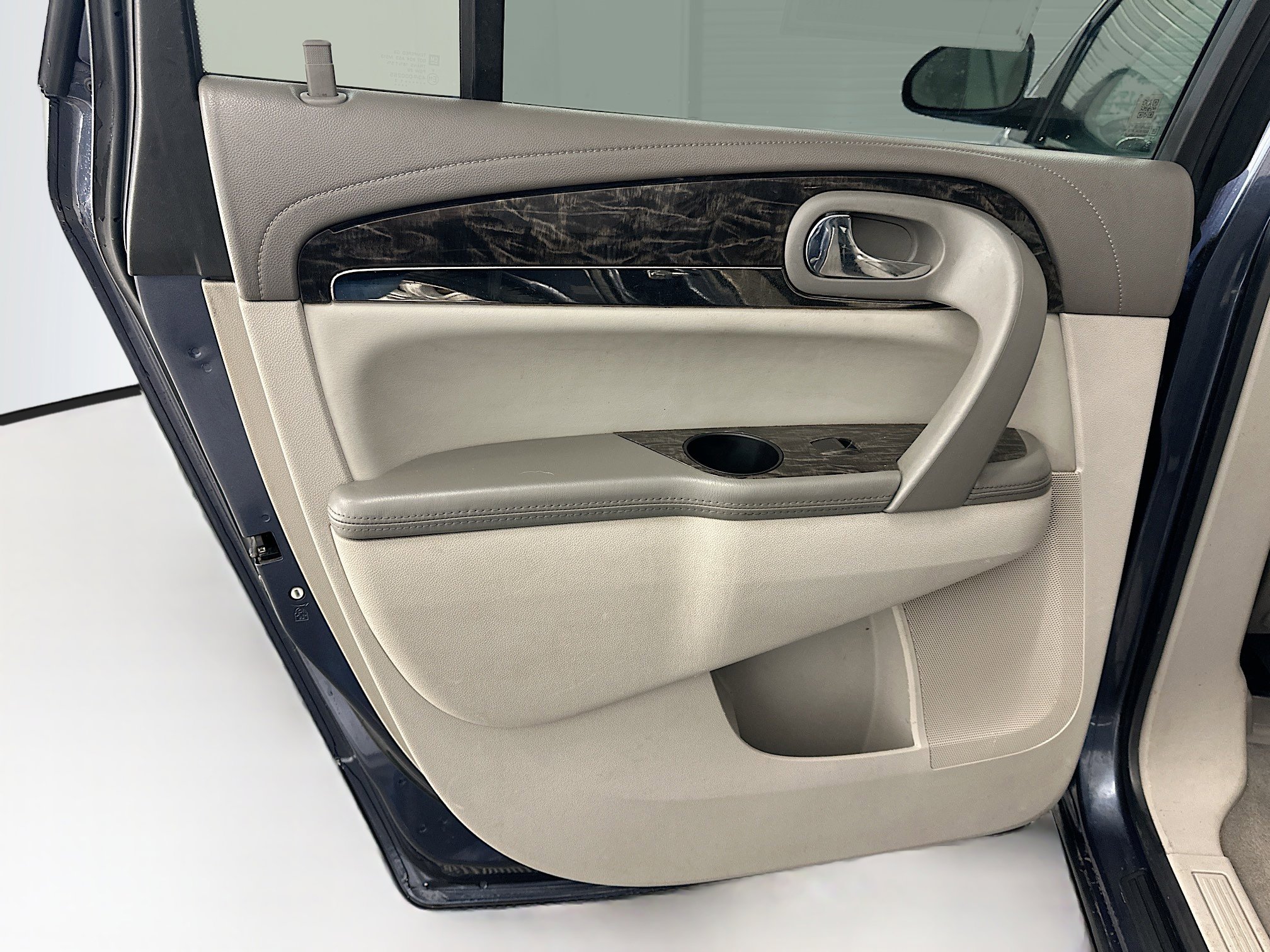 Used 2013 Buick Enclave Leather image 27