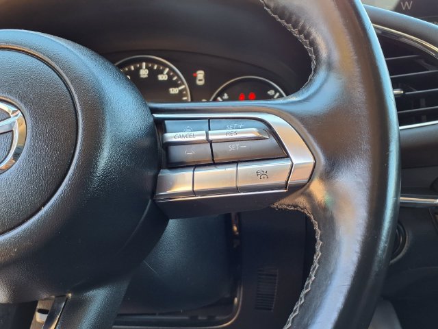 Used 2021 MAZDA MAZDA3 s FWD image 22
