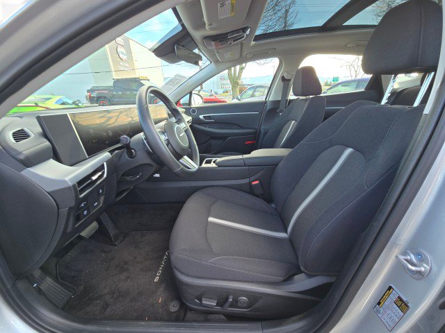Used 2025 Hyundai Sonata SEL FWD image 24