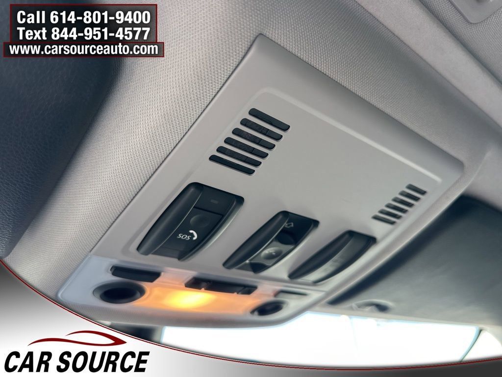 Used 2011 BMW 335i xDrive 335i xDrive image 24