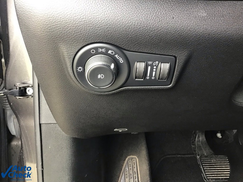 Used 2022 Jeep Compass Latitude image 37