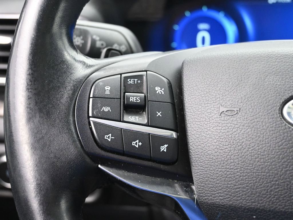 Used 2020 Ford Explorer Platinum AWD/4WD image 14