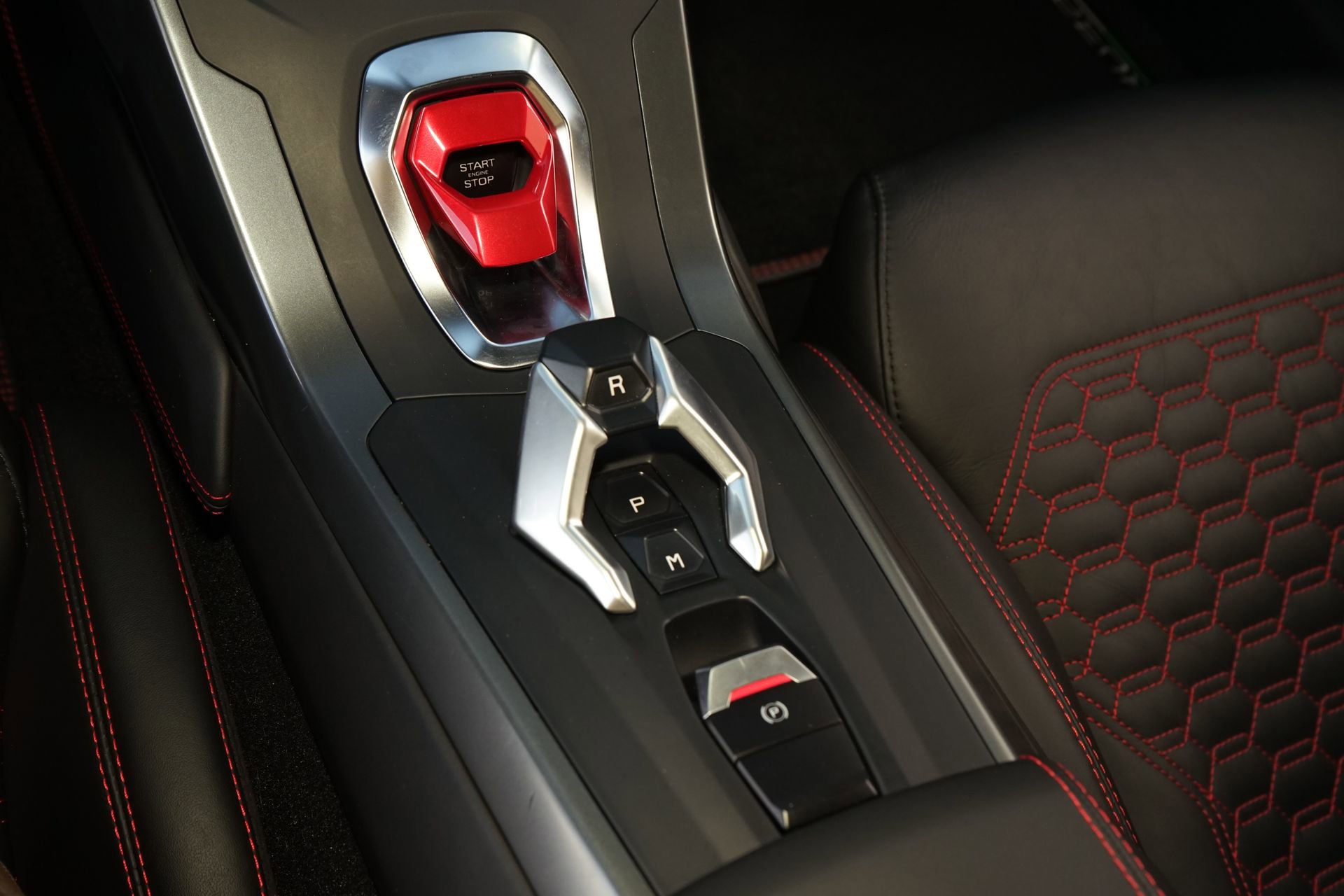 Used 2021 Lamborghini Huracan EVO image 20