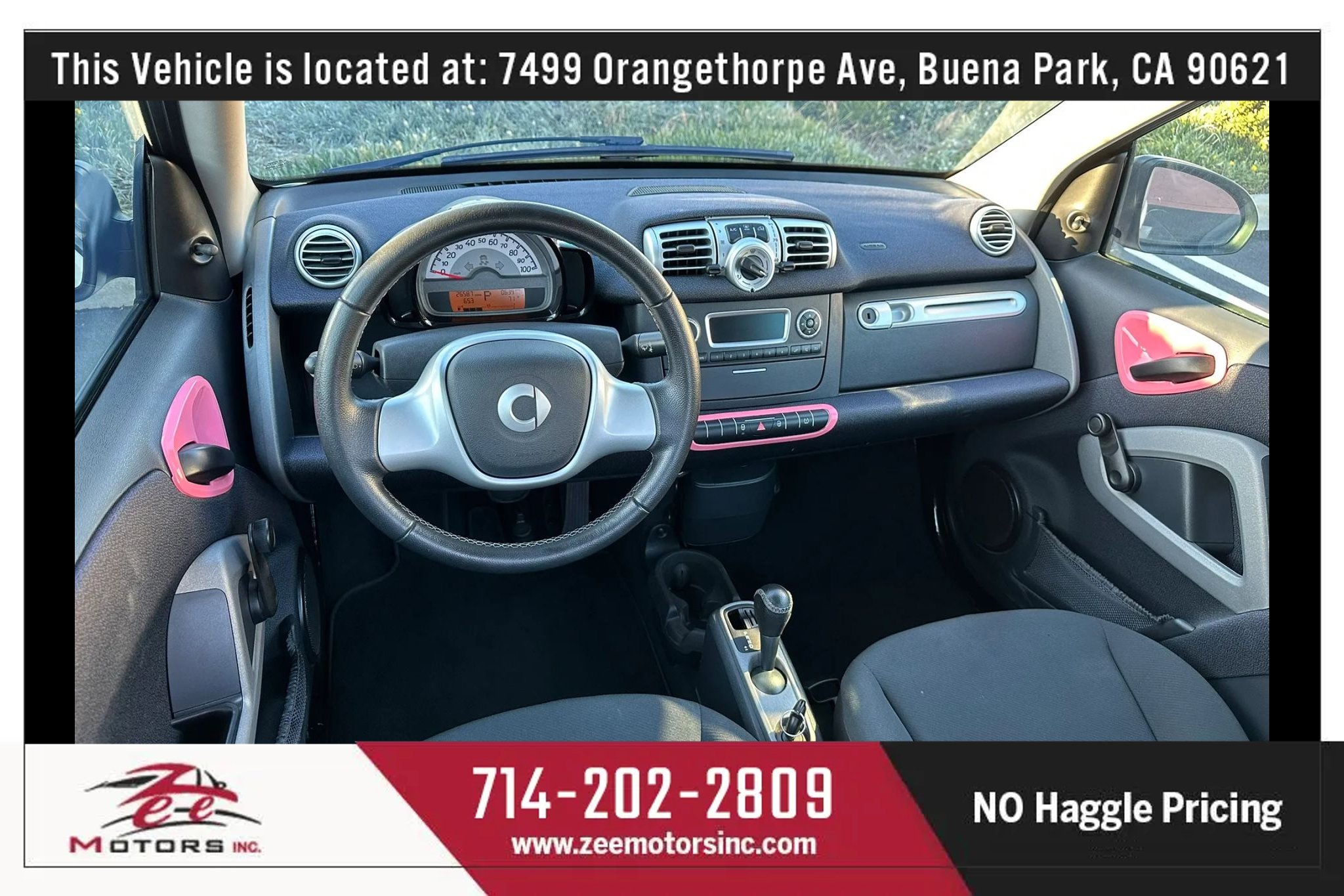 Used 2014 smart fortwo pure image 17