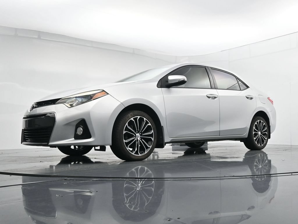 Used 2016 Toyota Corolla S FWD image 31