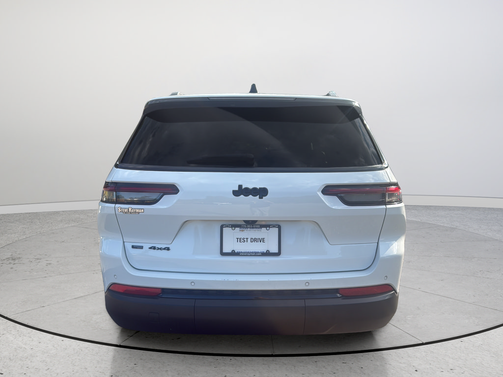 Used 2023 Jeep Grand Cherokee L Laredo AWD/4WD image 8