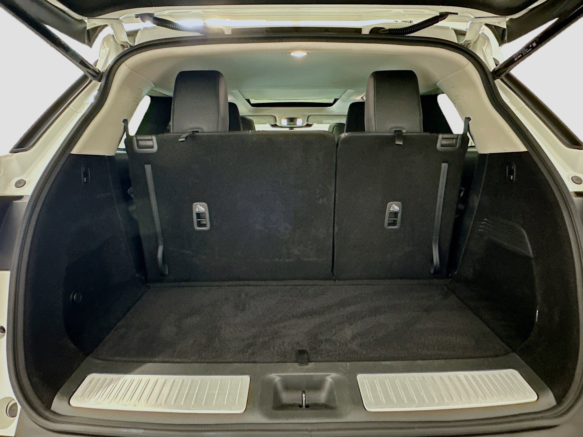 Used 2023 INFINITI QX60 Luxe AWD/4WD image 32